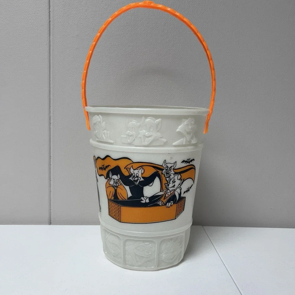 VTG 1993 Cinemark Theatres Popcorn Bucket Halloween Theme Candy Glow In Dark